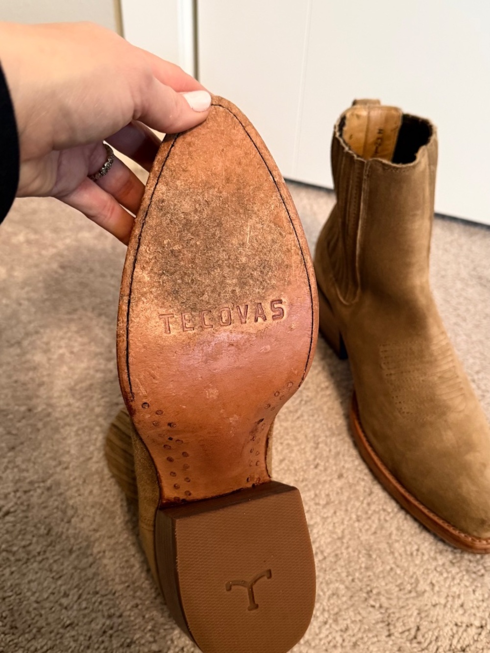 Tecovas Tan Ankle Boots, Latte Suede, sz 9 - Picture 4 of 9